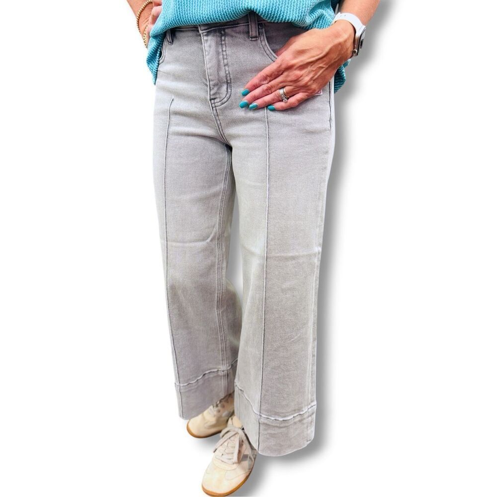 Risen Light Gray Pintuck Front Wide Leg Crop Jeans Mid Rise Tummy Control NWT - Picture 6 of 9